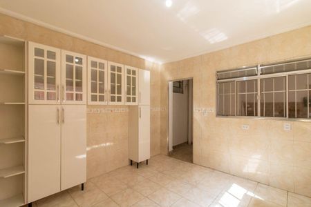 Casa para alugar com 153m², 3 quartos e 2 vagasCozinha 