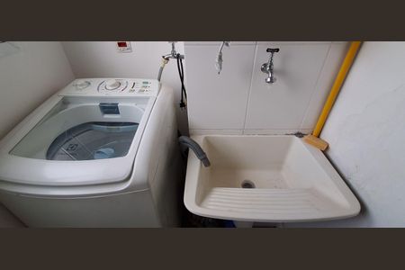 Apartamento à venda com 43m², 2 quartos e 1 vagaÁrea de Serviço 