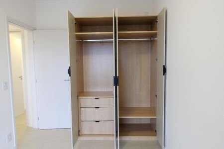 Apartamento à venda com 94m², 3 quartos e 2 vagas Apartamento à venda com 94m², 3 quartos e 2 vagasQuarto 2