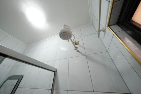 Casa à venda com 300m², 4 quartos e 2 vagasBanheiro