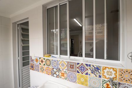 Apartamento à venda com 65m², 2 quartos e 1 vagaCozinha e Área de Serviço