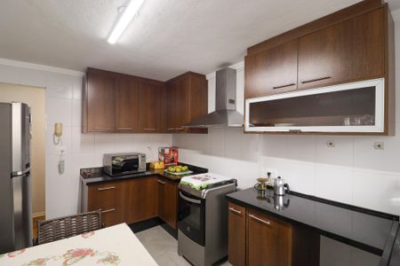 Apartamento à venda com 65m², 2 quartos e 1 vagaCozinha e Área de Serviço