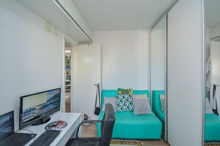 Quarto 2 de apartamento para alugar com 2 quartos, 64m² em Vila Sao Paulo, São Paulo