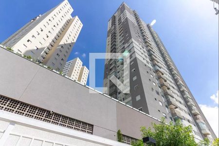 Apartamento à venda com 58m², 2 quartos e 1 vaga Apartamento à venda com 58m², 2 quartos e 1 vagaFachada