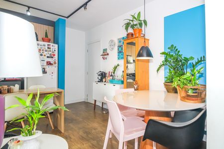 Sala de apartamento para alugar com 2 quartos, 58m² em Água Branca, São Paulo