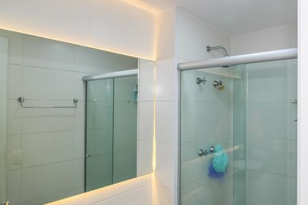 Apartamento à venda com 58m², 2 quartos e 1 vaga Apartamento à venda com 58m², 2 quartos e 1 vagaBanheiro
