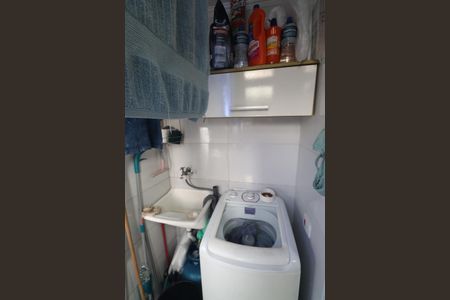 Apartamento à venda com 63m², 2 quartos e sem vagaCozinha e Área de Serviço