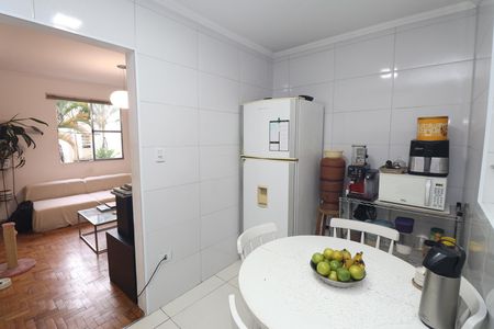 Apartamento à venda com 63m², 2 quartos e sem vagaCozinha e Área de Serviço