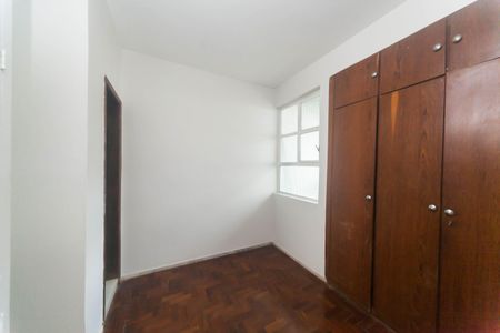 Apartamento para alugar com 280m², 5 quartos e 2 vagas Apartamento para alugar com 280m², 5 quartos e 2 vagasQuarto de Serviço