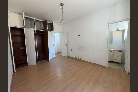 Apartamento à venda com 140m², 4 quartos e 2 vagasquarto 