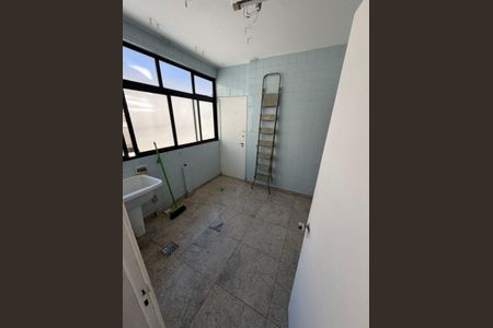 Apartamento à venda com 140m², 4 quartos e 2 vagasÁrea de Serviço
