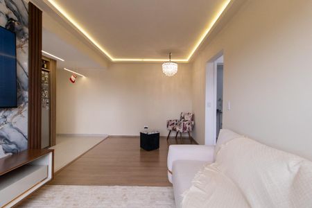 Sala de apartamento para alugar com 2 quartos, 57m² em Lindoia, Curitiba