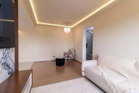 Sala de apartamento para alugar com 2 quartos, 57m² em Lindoia, Curitiba