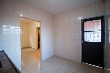 Casa para alugar com 210m², 2 quartos e 4 vagasCozinha