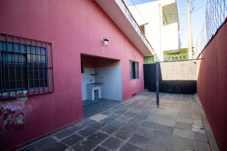 Casa para alugar com 210m², 2 quartos e 4 vagasÁrea de Serviço