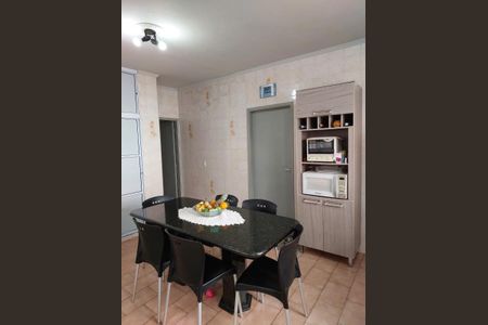 Foto 01 de casa à venda com 4 quartos, 171m² em Jardim Garcia, Campinas