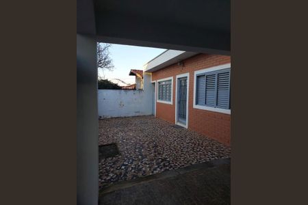Casa à venda com 171m², 4 quartos e 3 vagas Casa à venda com 171m², 4 quartos e 3 vagasFoto 37