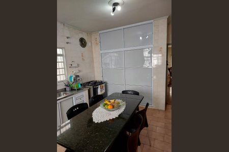 Foto 01 de casa à venda com 4 quartos, 171m² em Jardim Garcia, Campinas