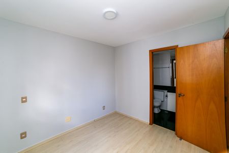 Apartamento para alugar com 70m², 1 quarto e 2 vagasSuíte