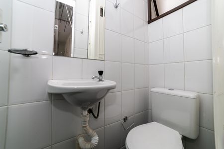 Apartamento para alugar com 70m², 1 quarto e 2 vagasBanheiro de serviço