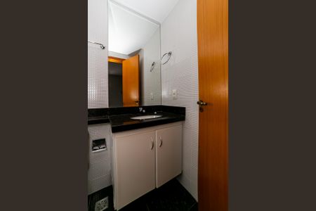 Apartamento para alugar com 70m², 1 quarto e 2 vagasBanheiro da Suíte