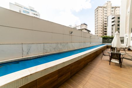 Apartamento para alugar com 70m², 1 quarto e 2 vagasÁrea comum - Piscina