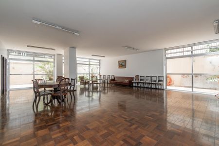 Apartamento à venda com 93m², 2 quartos e 1 vaga