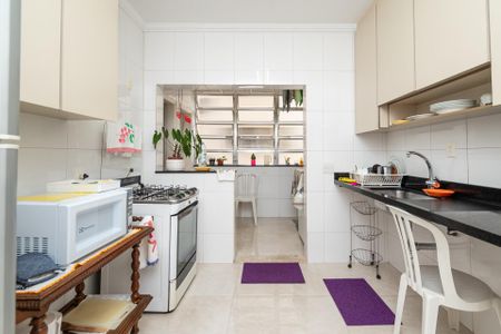 Apartamento à venda com 93m², 2 quartos e 1 vaga
