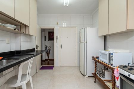 Apartamento à venda com 93m², 2 quartos e 1 vaga