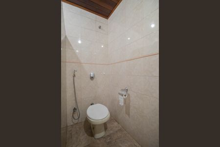 Casa para alugar com 140m², 3 quartos e sem vaga Casa para alugar com 140m², 3 quartos e sem vagaBanheiro