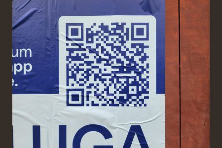 Casa para alugar com 140m², 3 quartos e sem vaga Casa para alugar com 140m², 3 quartos e sem vagaFachada