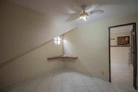 Casa para alugar com 140m², 3 quartos e sem vaga Casa para alugar com 140m², 3 quartos e sem vagasaleta