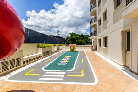 Apartamento à venda com 84m², 3 quartos e 2 vagas Apartamento à venda com 84m², 3 quartos e 2 vagasÁrea comum - Playground