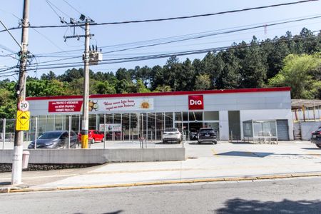 Apartamento à venda com 84m², 3 quartos e 2 vagas Apartamento à venda com 84m², 3 quartos e 2 vagasVista da Rua