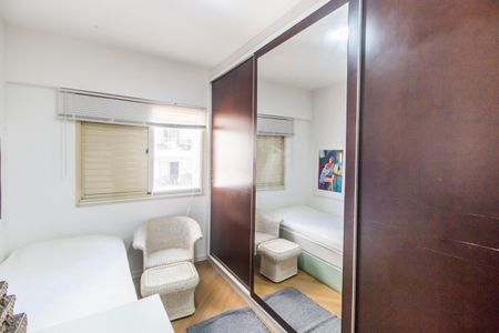 Apartamento à venda com 84m², 3 quartos e 2 vagas Apartamento à venda com 84m², 3 quartos e 2 vagasQuarto 2