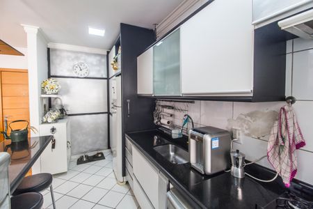 Apartamento à venda com 84m², 3 quartos e 2 vagas Apartamento à venda com 84m², 3 quartos e 2 vagasCozinha