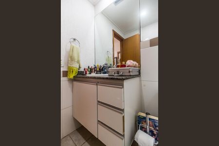 Apartamento à venda com 84m², 3 quartos e 2 vagas Apartamento à venda com 84m², 3 quartos e 2 vagasBanheiro da Suíte