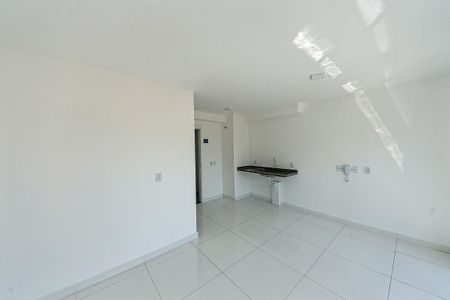 Kitnet/Studio para alugar com 1 quarto, 27m² em Quinta da Paineira, São Paulo