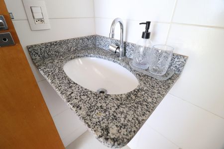 Apartamento para alugar com 75m², 3 quartos e 2 vagasBanheiro do Quarto 3