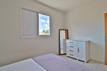 Apartamento para alugar com 75m², 3 quartos e 2 vagasQuarto 2
