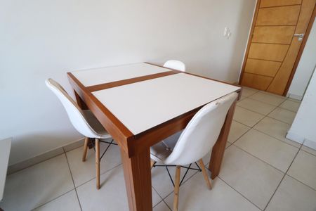 Apartamento para alugar com 75m², 3 quartos e 2 vagasSala