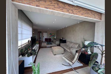 Apartamento à venda com 122m², 2 quartos e 3 vagas Apartamento à venda com 122m², 2 quartos e 3 vagasSSalaala