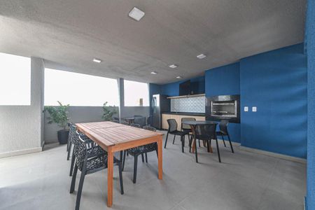 Apartamento à venda com 33m², 2 quartos e sem vaga Apartamento à venda com 33m², 2 quartos e sem vagaTerraço/Churrasqueira