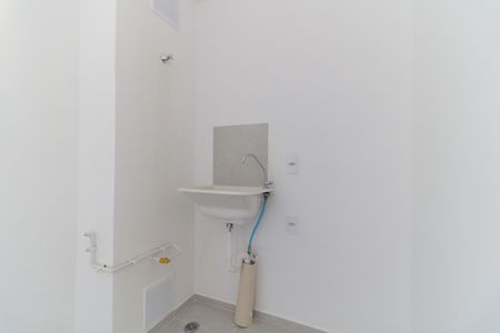 Apartamento à venda com 33m², 2 quartos e sem vaga Apartamento à venda com 33m², 2 quartos e sem vagaLavanderia