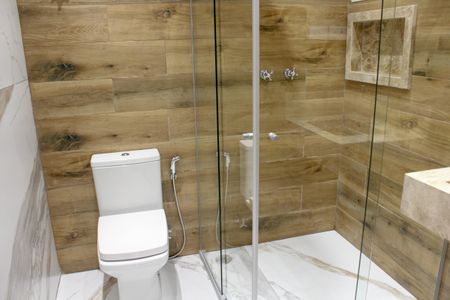 Apartamento à venda com 123m², 3 quartos e 1 vagaBanheiro 2