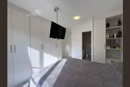 Casa à venda com 5 quartos, 220m² em Vargem Pequena, Rio de Janeiro