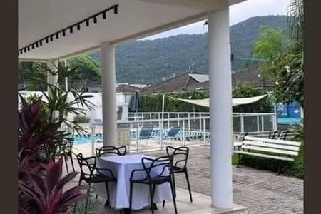 Casa à venda com 5 quartos, 220m² em Vargem Pequena, Rio de Janeiro