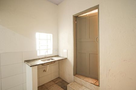 Cozinha de casa para alugar com 1 quarto, 50m² em Vila Anastácio, São Paulo