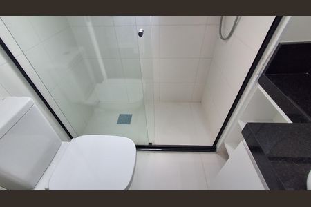 Apartamento à venda com 64m², 2 quartos e 2 vagas Apartamento à venda com 64m², 2 quartos e 2 vagasBanheiro Suíte