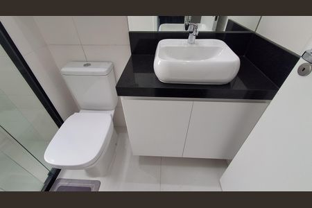 Apartamento à venda com 64m², 2 quartos e 2 vagas Apartamento à venda com 64m², 2 quartos e 2 vagasBanheiro Social